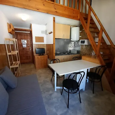 Altissim Nevada Ii Apartment